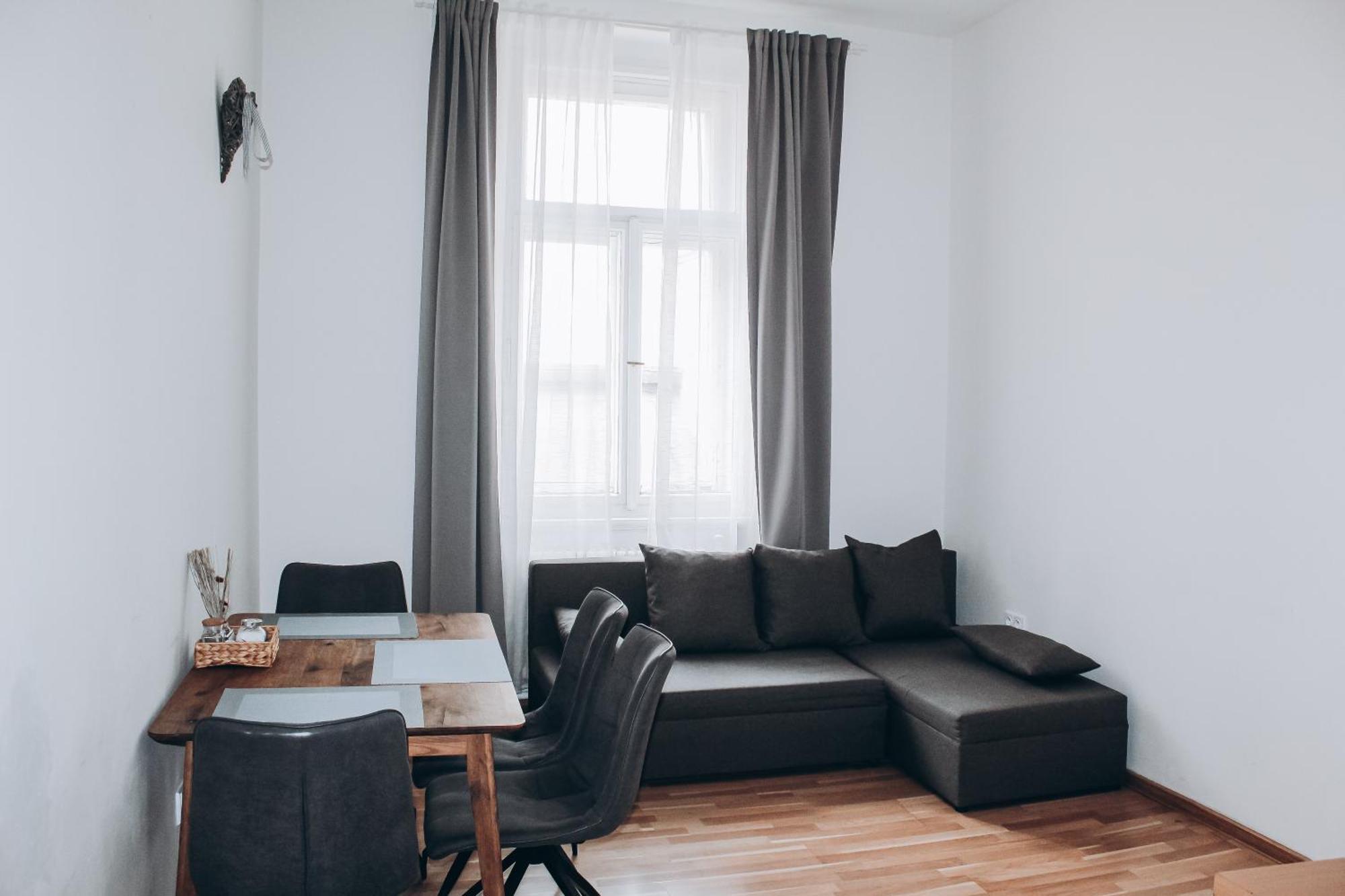Sokolska Apartment Prague Exterior photo