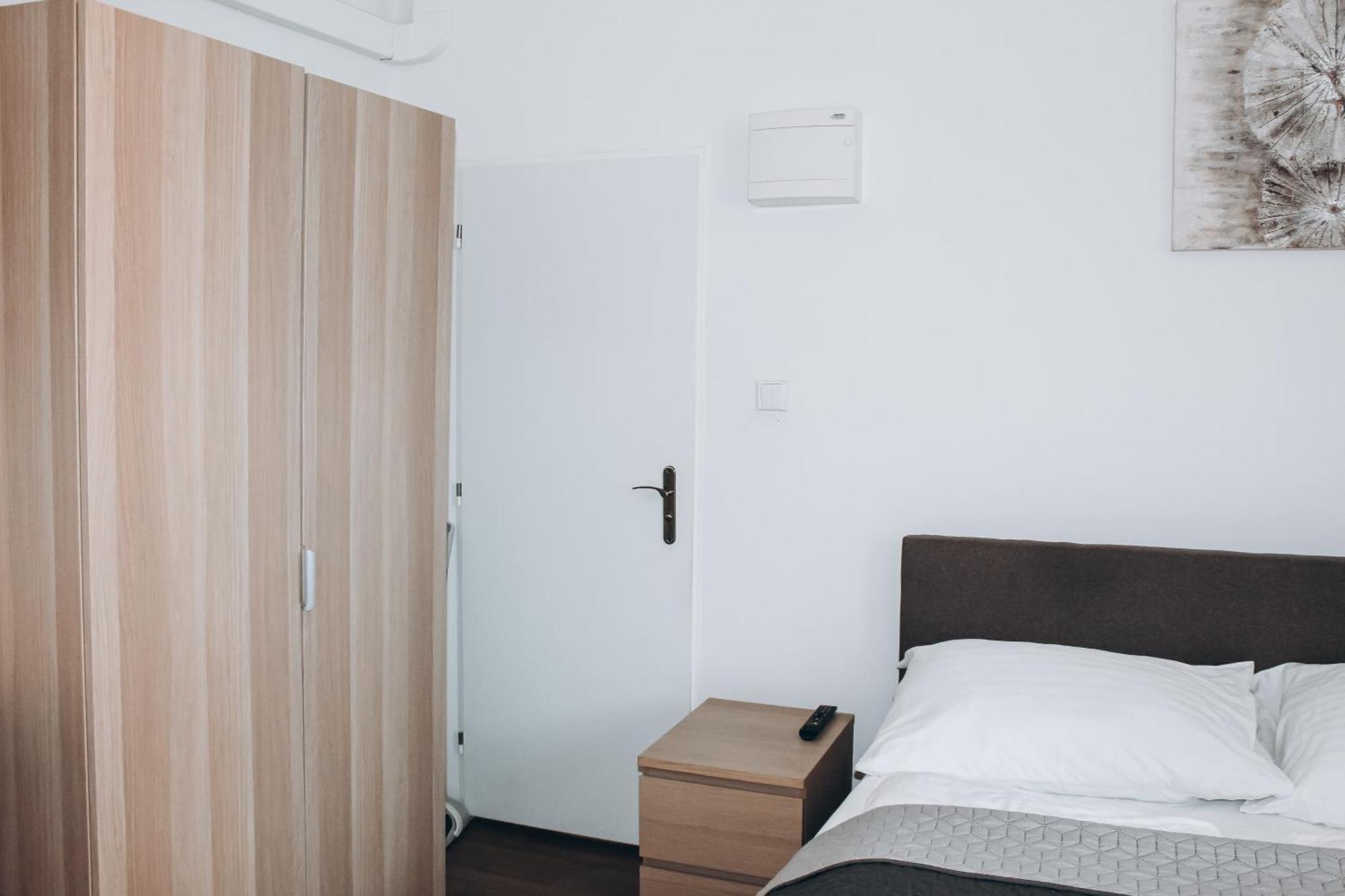 Sokolska Apartment Prague Exterior photo